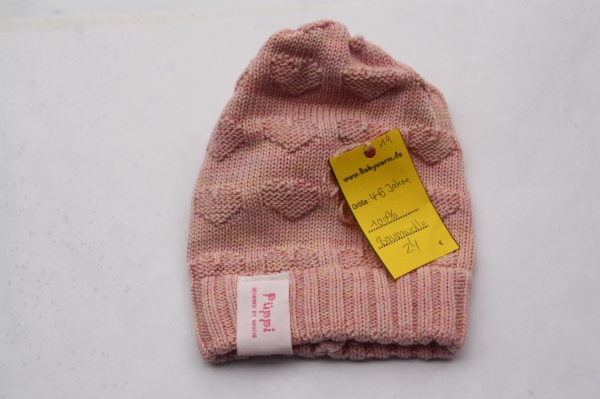 Beanie Rosa Herzmuster